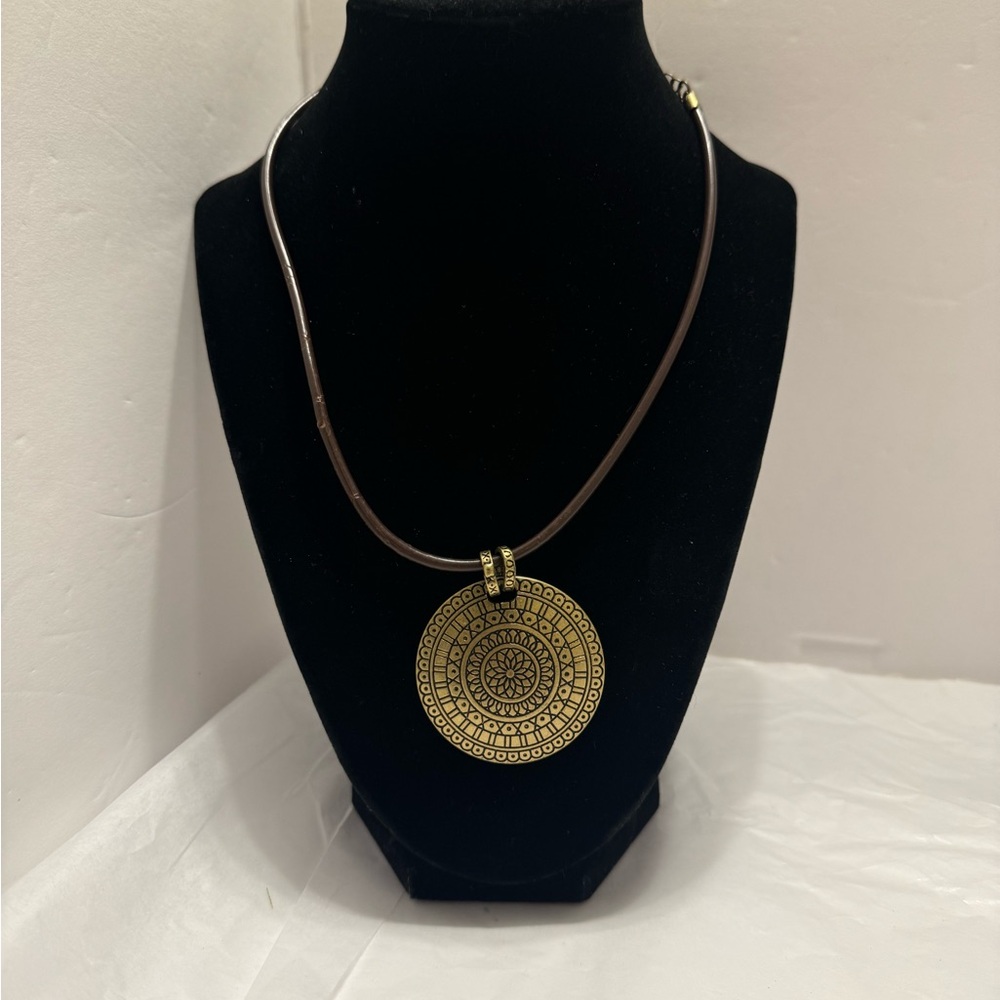 SOUTH HILL DESIGN NECKLACE